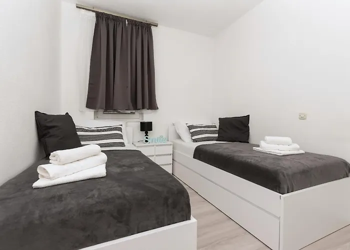 Sole Mio -sea View Apartment *