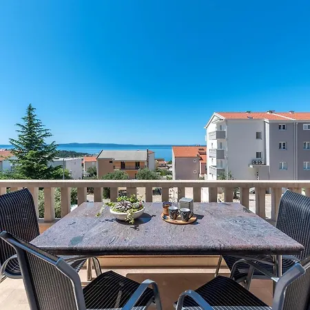 Apartment Sole Mio -sea View