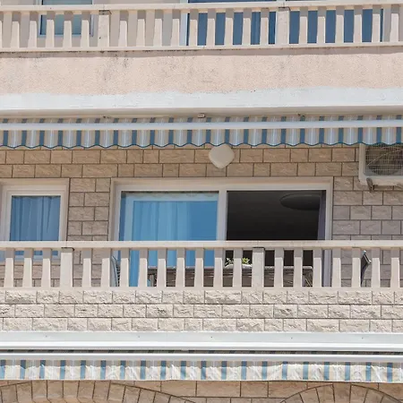 Apartment Sole Mio -sea View Makarska